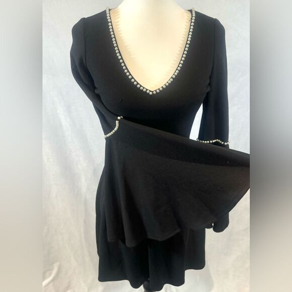 Lulu's long bell sleeve black dress with pearl details size XS - Picture 8 of 12